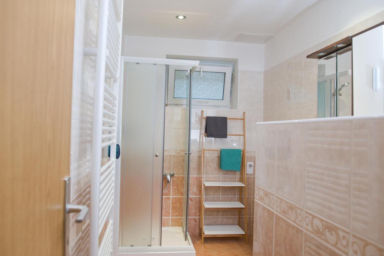 Apartman Pod Cernou Horou Svoboda nad Upou Luaran gambar